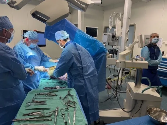 Τοποθετήθηκε βιονικό χέρι σε ασθενή στην Κύπρο μετά από ακρωτηριασμό (φώτο)