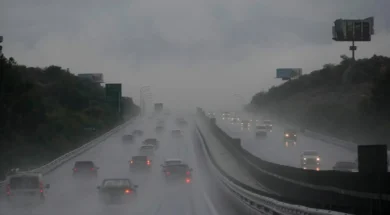 vroxes_kairos_aftokinita-thumb