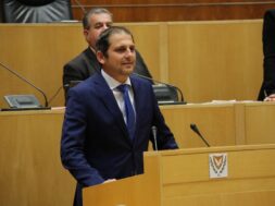 ΑΛΑΜΠΡΙΤΗΣ-