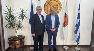 Συνάντηση με πρέσβη Ιράν (1)