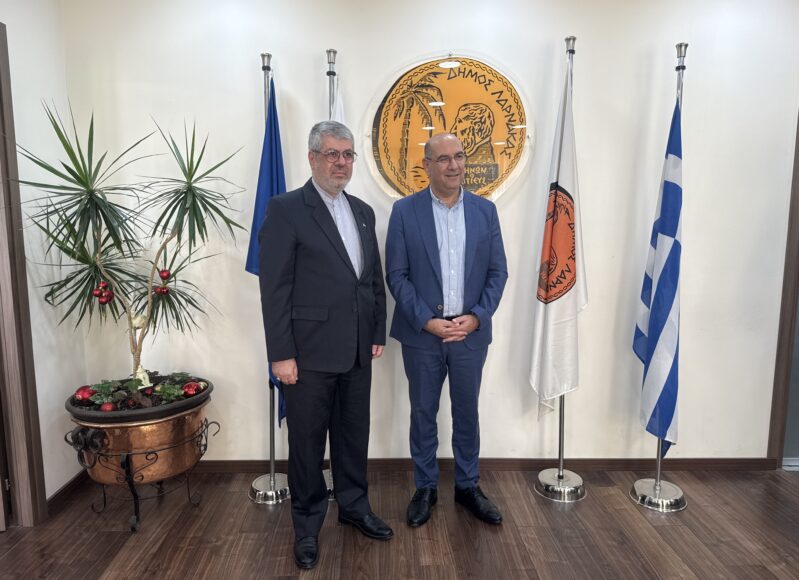 Συνάντηση με πρέσβη Ιράν (1)