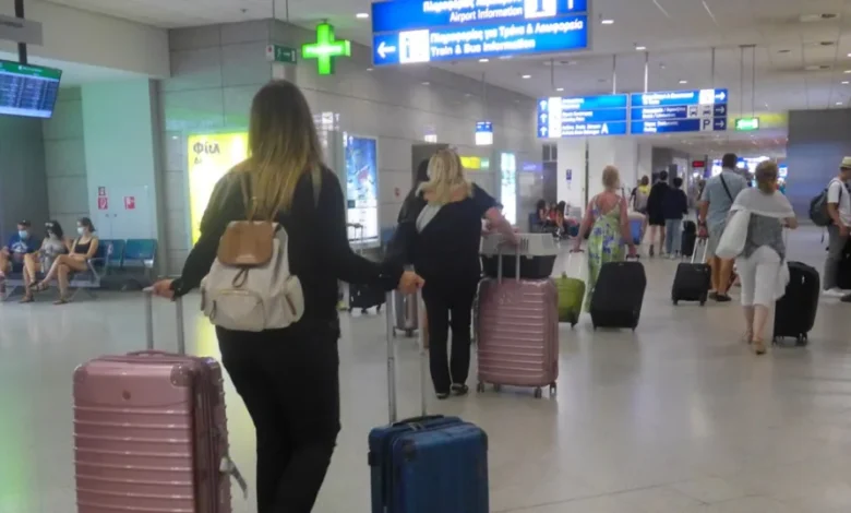 αφίξεις-αεροδρόμιο