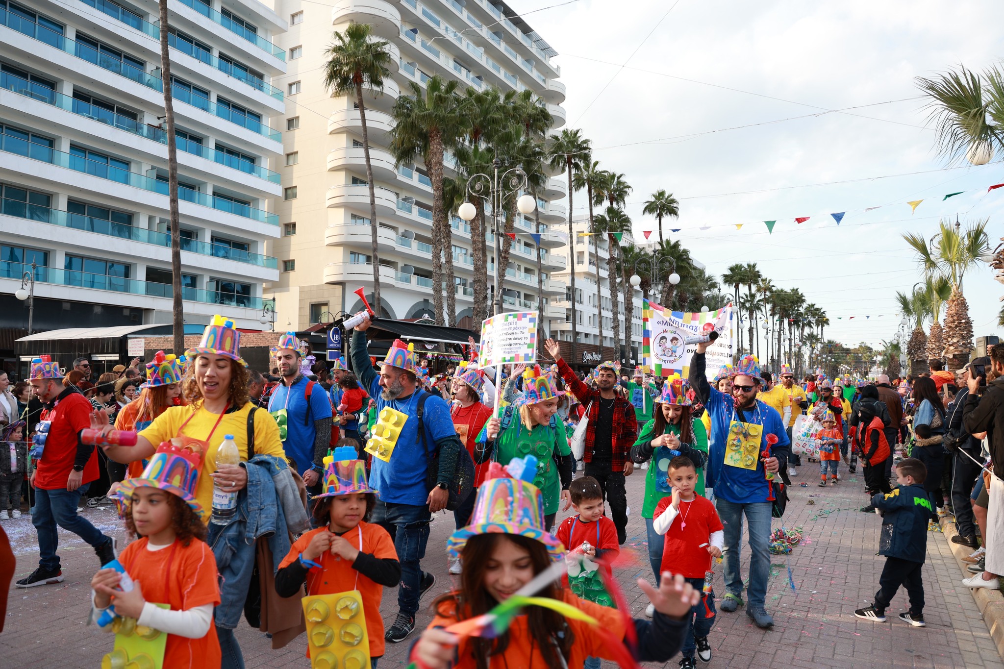 Ο Δήμος Λάρνακας σας προσκαλεί στην Καρναβαλίστικη Παρέλαση – (φώτο)