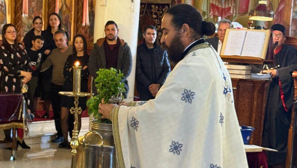 Ο Δήμος Αραδίππου γιόρτασε χθες με κάθε λαμπρότητα την γιορτή των Θεοφανείων (φώτο)