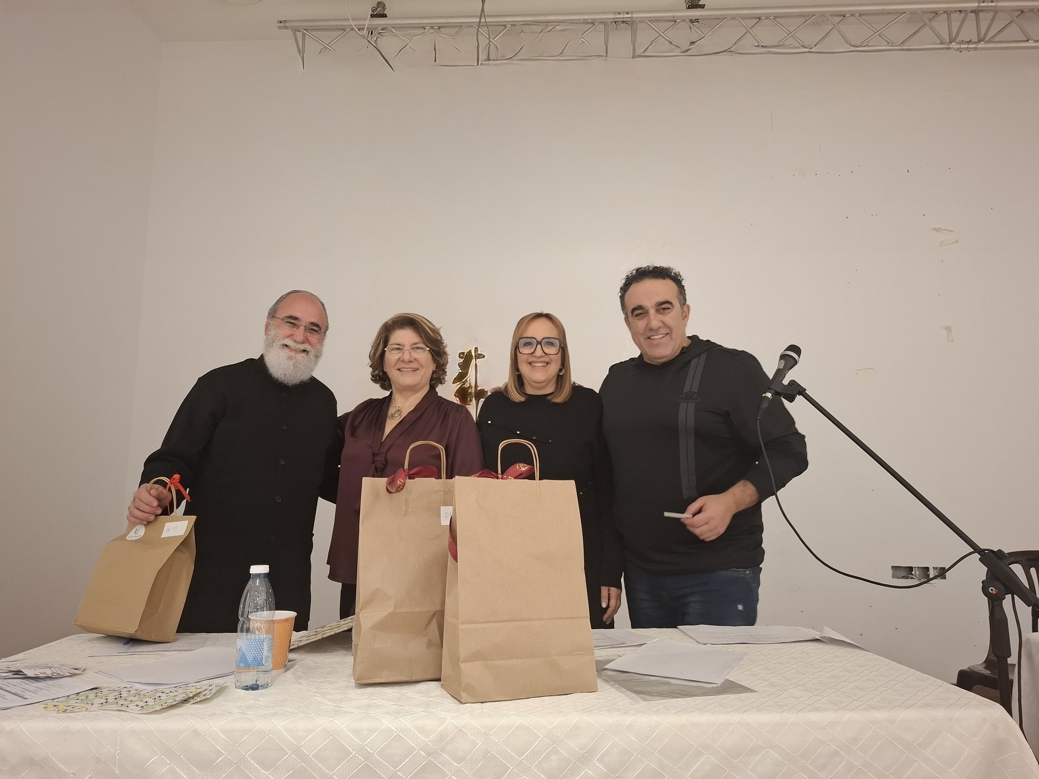 Με επιτυχία η Φιλανθρωπική Τόμπολα του Λυκείου Αραδίππου “Τάσος Μητσόπουλος”  (φώτο)