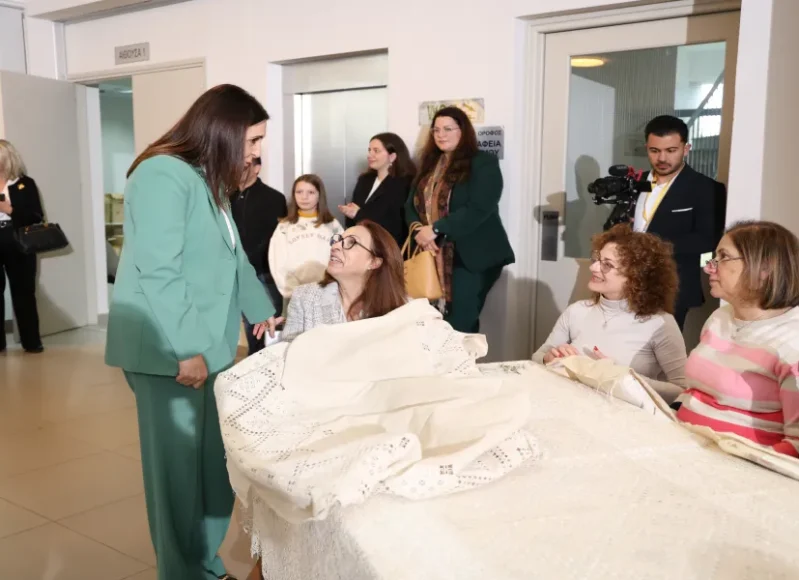 9_22-large_thumbnail