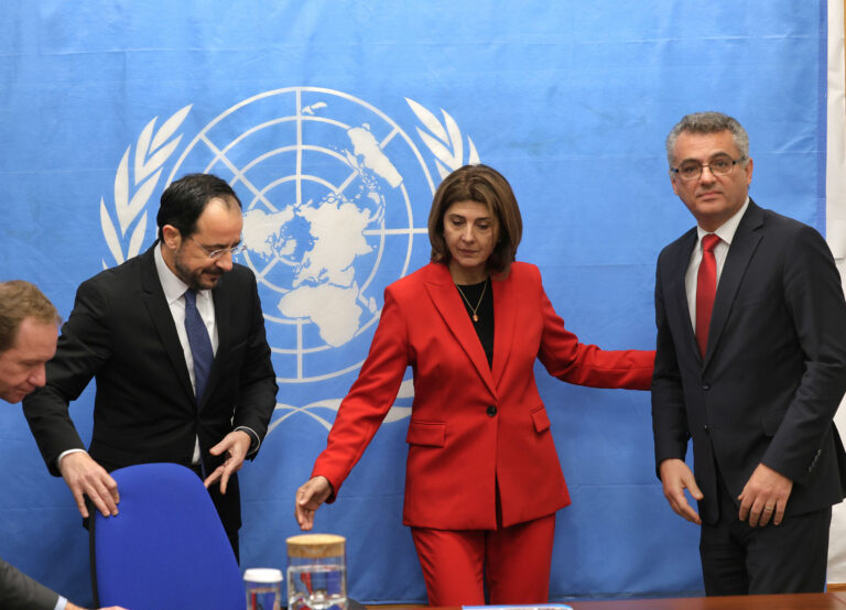 Βλέπει ξεχωριστά Πρόεδρο και Τ/κ ηγέτη η Ολγκίν