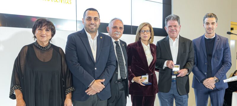 ?? Constantinos Larkos