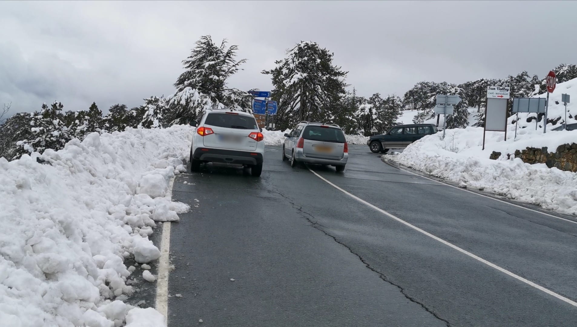 Αυτοί οι δρόμοι επηρεάζονται λόγω παγετού και κατολισθήσεων