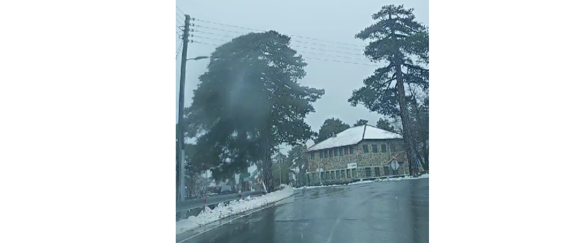 Νέα χιονόπτωση στο Τρόοδος – Μαγευτικές εικόνες (ΒΙΝΤΕΟ)