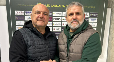 aek-rokaa-karapatakis