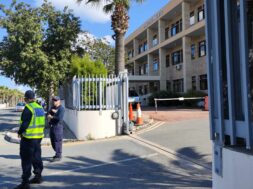 dikastirio-larnakas (1)