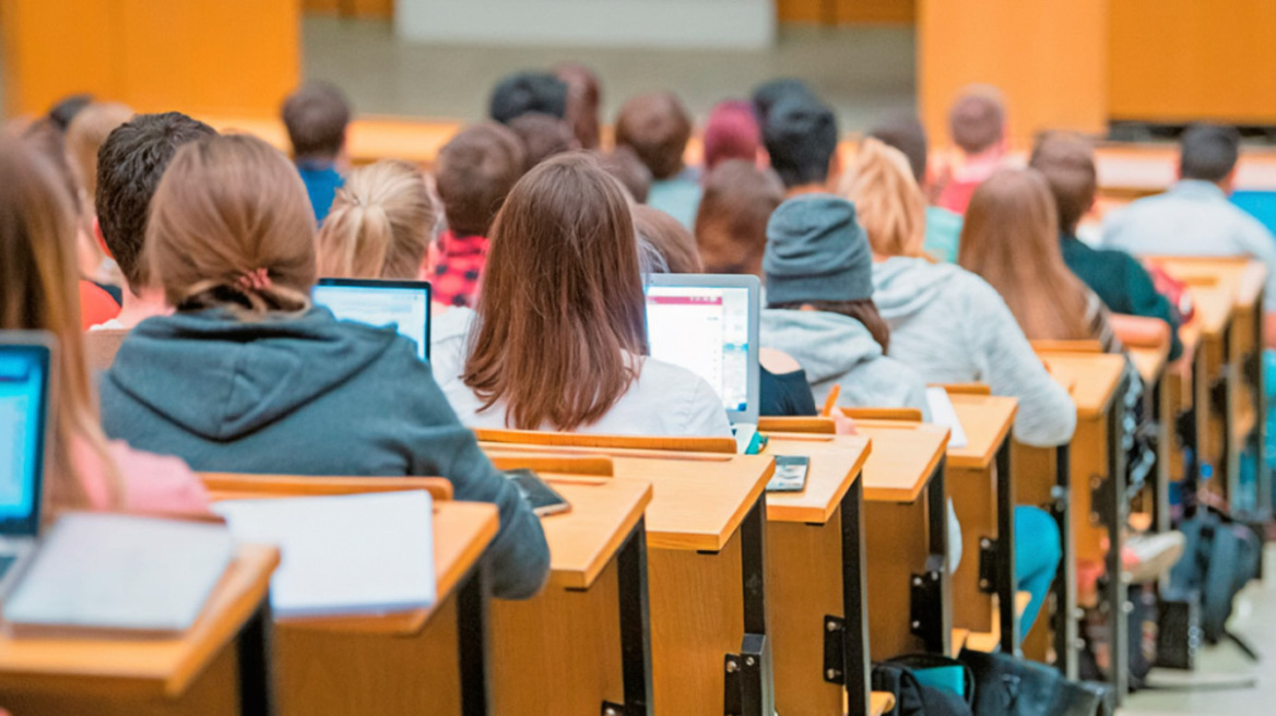 Διαγράφηκαν πάνω από 300.000 «αιώνιοι φοιτητές» στα ελληνικά πανεπιστήμια