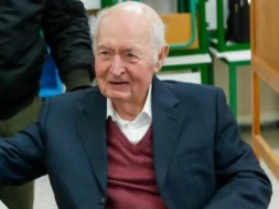 giorgos vasileioy.png