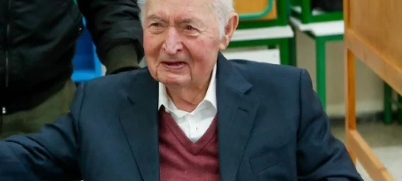 giorgos vasileioy.png