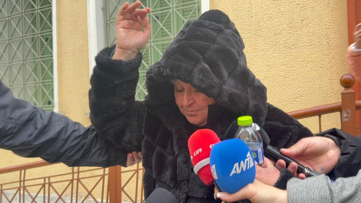 Ποινή φυλάκισης δύο ετών σε διευθύντρια που έδεσε με ταινία 13χρονο μαθητή «για πλάκα»