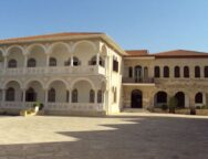 mitropoli-pafou-1-1068×657