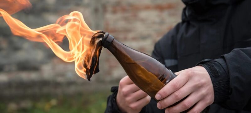 molotov-cocktail-2-2048×1069