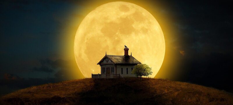 moon-4113106_1280.2e16d0ba.fill-1375×729