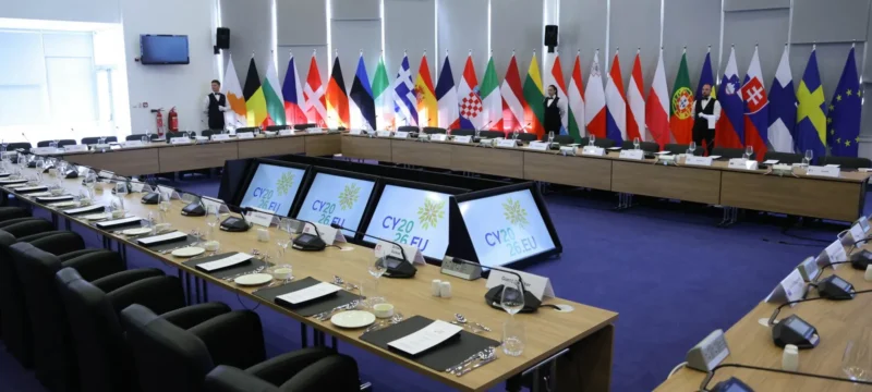 por_5_6953bee18ae242e16d0bafill_1600x900-thumb (1)