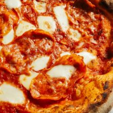 roussos_pizza_1768396716_3809910257267281740_56257270444