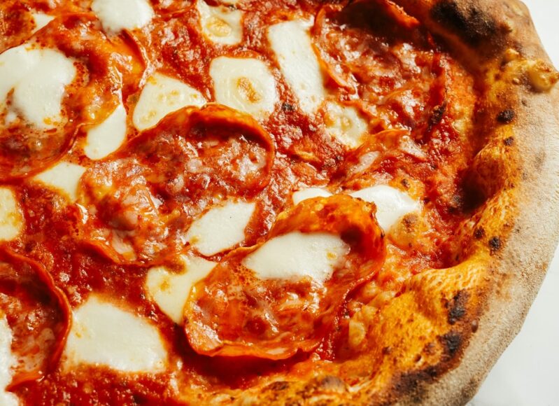 roussos_pizza_1768396716_3809910257267281740_56257270444