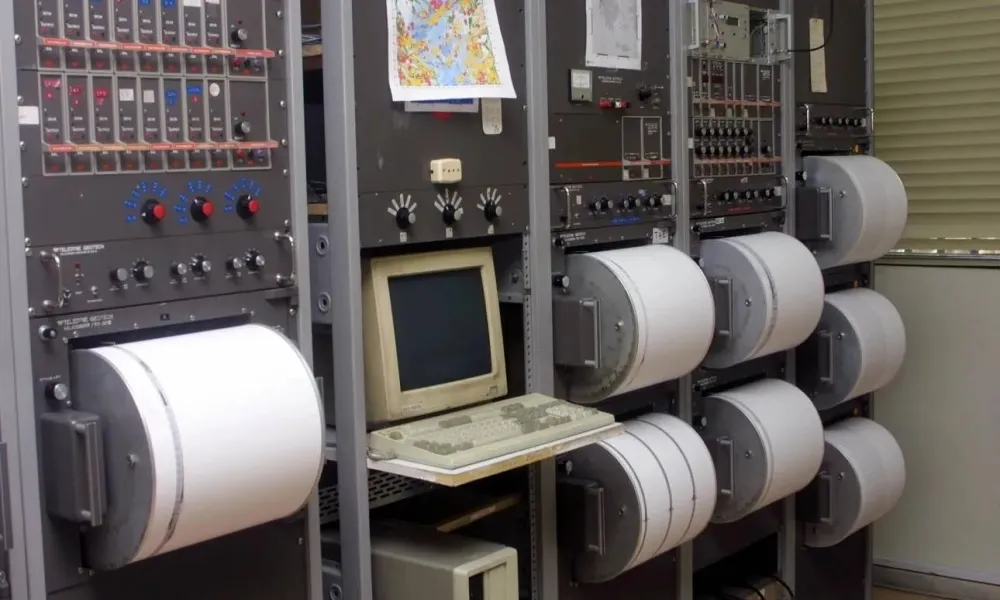 Σεισμοί: Μπλόκο από Υπουργείο Οικονομικών σε 24ωρη βάρδια επιτήρησης