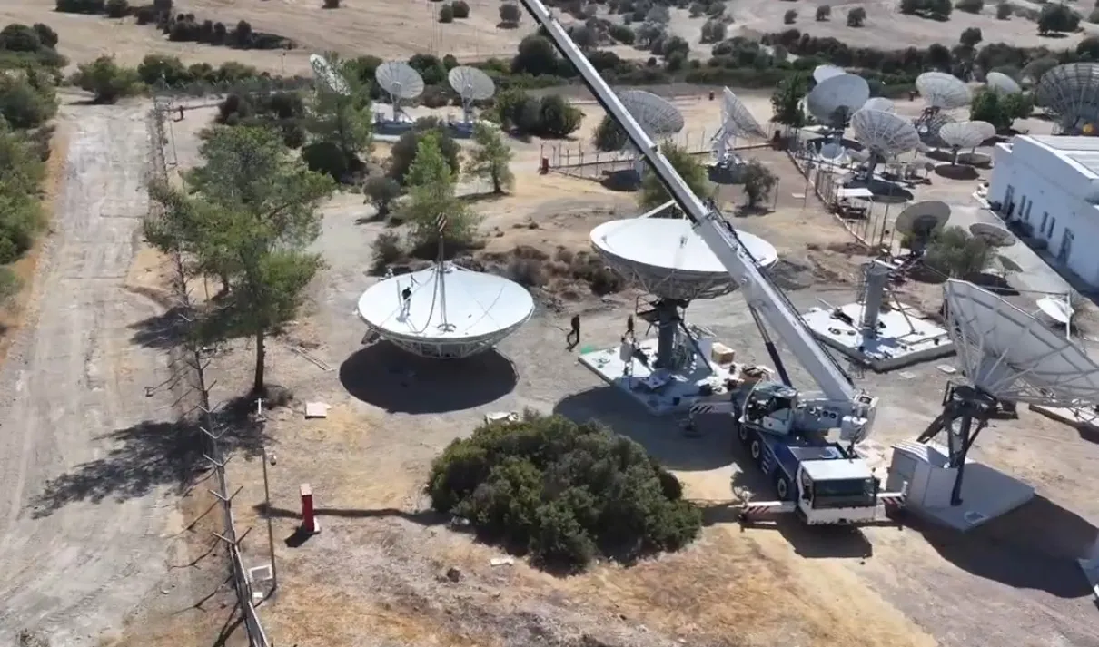 Αναβάθμιση δορυφορικών υποδομών με VertexRSI στην Κοφίνου  (βίντεο)