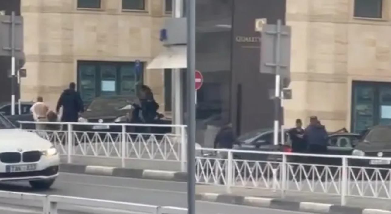 Αποκαλυπτικό ΒΙΝΤΕΟ: Ξυλοδαρμός άνδρα από συλληφθέντα για τα έκτροπα έξω από την Αστυνομία Λάρνακας – Κρατούσε μαχαίρι