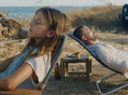 tainia-krata-me_photo_59725