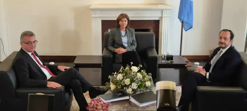 trilateral_2-large_thumbnail