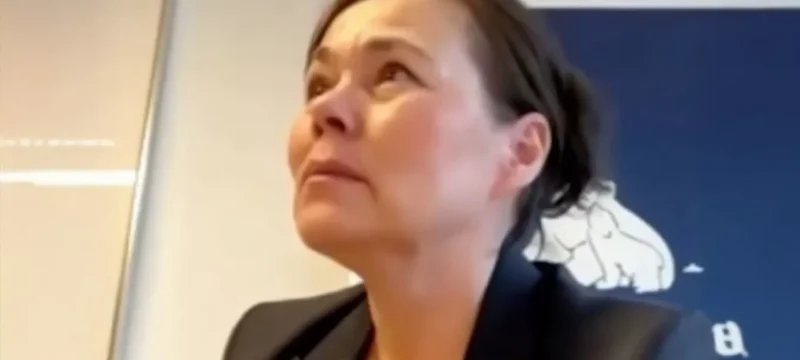 xrwma-ypeks-groilandia