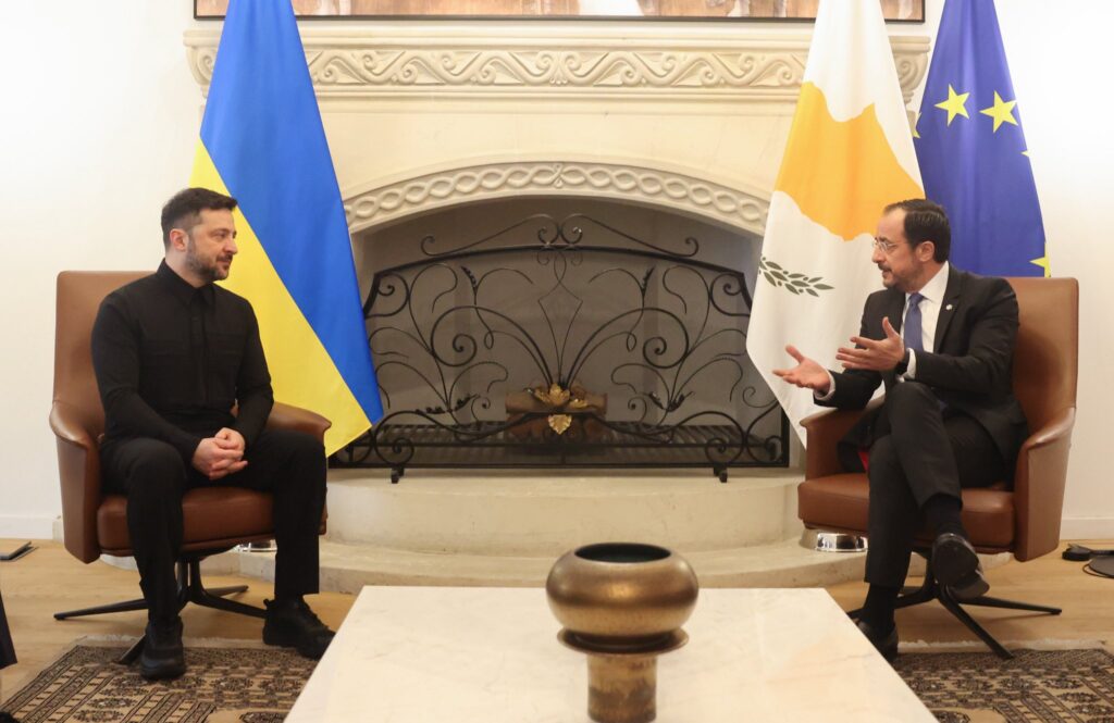 «Κατανοούμε πλήρως τι διακυβεύεται»: Τι είπαν Χριστοδουλίδης-Ζελένσκι στο Προεδρικό