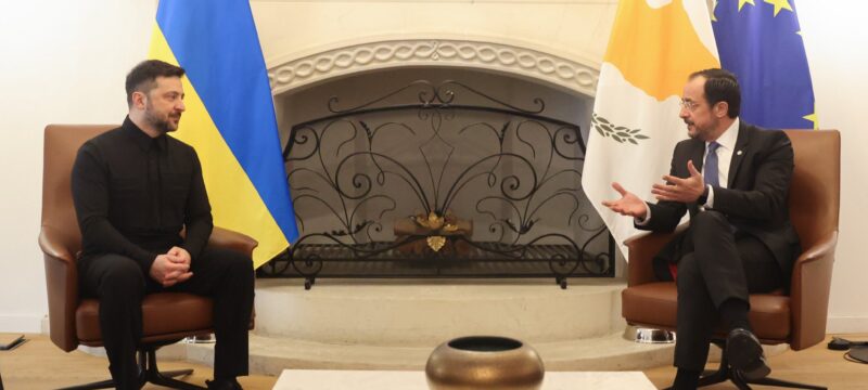 zelenski-proedriko-xristodoylides