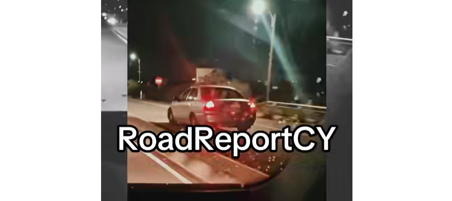 Η στιγμή που ηλικιωμένη οδηγεί στο αντίθετο ρεύμα στον αυτοκινητόδρομο  (βίντεο)