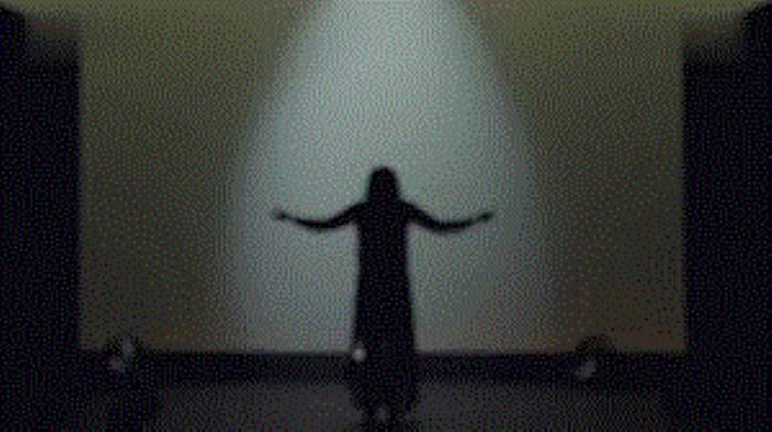 «Όρθιος Άνθρωπος» – Μια σύγχρονη χορευτική εμπειρία στο Δημοτικό Θέατρο Λάρνακας