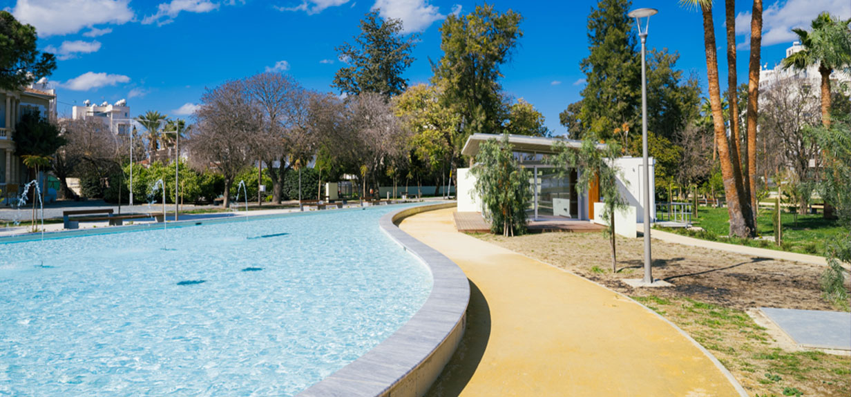 &Pi;&rho;ά&sigma;&iota;&nu;&eta; &Pi;ό&lambda;&eta; &gamma;&iota;&alpha; &tau;&omicron; &Pi;ά&rho;&kappa;&omicron; &Sigma;&alpha;&lambda;ί&nu;&alpha; &eta; &Lambda;ά&rho;&nu;&alpha;&kappa;&alpha; &ndash; &Pi;&alpha;&rho;&alpha;&delta;ό&theta;&eta;&kappa;&epsilon; &tau;&omicron; &Pi;&omicron;&lambda;&upsilon;&lambda;&epsilon;&iota;&tau;&omicron;&upsilon;&rho;&gamma;&iota;&kappa;ό &Pi;ά&rho;&kappa;&omicron; &sigma;&tau;&omicron; &Tau;&sigma;&iota;&alpha;&kappa;&kappa;&iota;&lambda;&epsilon;&rho;ό