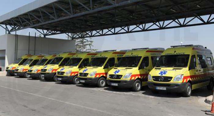 Εμμένει στην άποψή του το Υπ. Υγείας: Να συζητηθεί το νομοσχέδιο για τον Εθνικό Φορέα Ασθενοφόρων