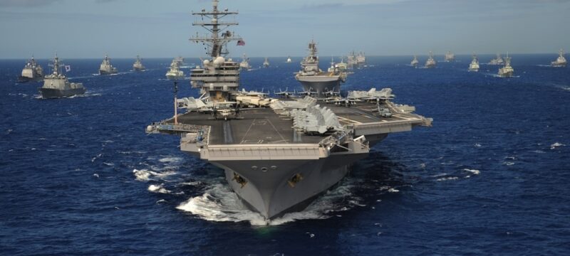 The,Nimitz-class,Aircraft,Carrier,Uss,Ronald,Reagan,Leads,A,Mass