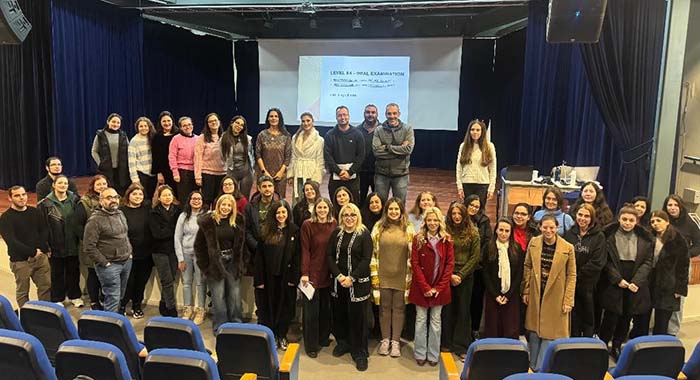 Επιμόρφωση Εκπαιδευτικών Αγγλικής Γλώσσας των Κρατικών Ινστιτούτων Επιμόρφωσης στο Λύκειο Τάσου Μητσόπουλου στην Αραδίππου