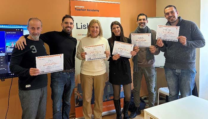 Επιμόρφωση εκπαιδευτικών του Δημοτικού Σχολείου Τρούλλων στη Λισαβόνα  (φώτο)