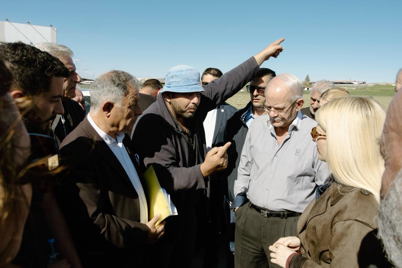 Σύσκεψη με κτηνοτρόφους στην Αραδίππου για τον αφθώδη πυρετό υπό την Πρόεδρο του Δημοκρατικού Συναγερμού κ. Αννίτα Δημητρίου