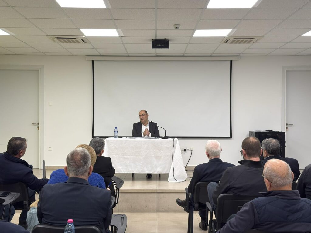 Έντονη Δυσαρέσκεια της Επιτροπής Ανάπτυξης Πόλης και Επαρχίας Λάρνακας για τις καθυστερήσεις στο Έργο Λιμανιού και Μαρίνας  (φώτο)