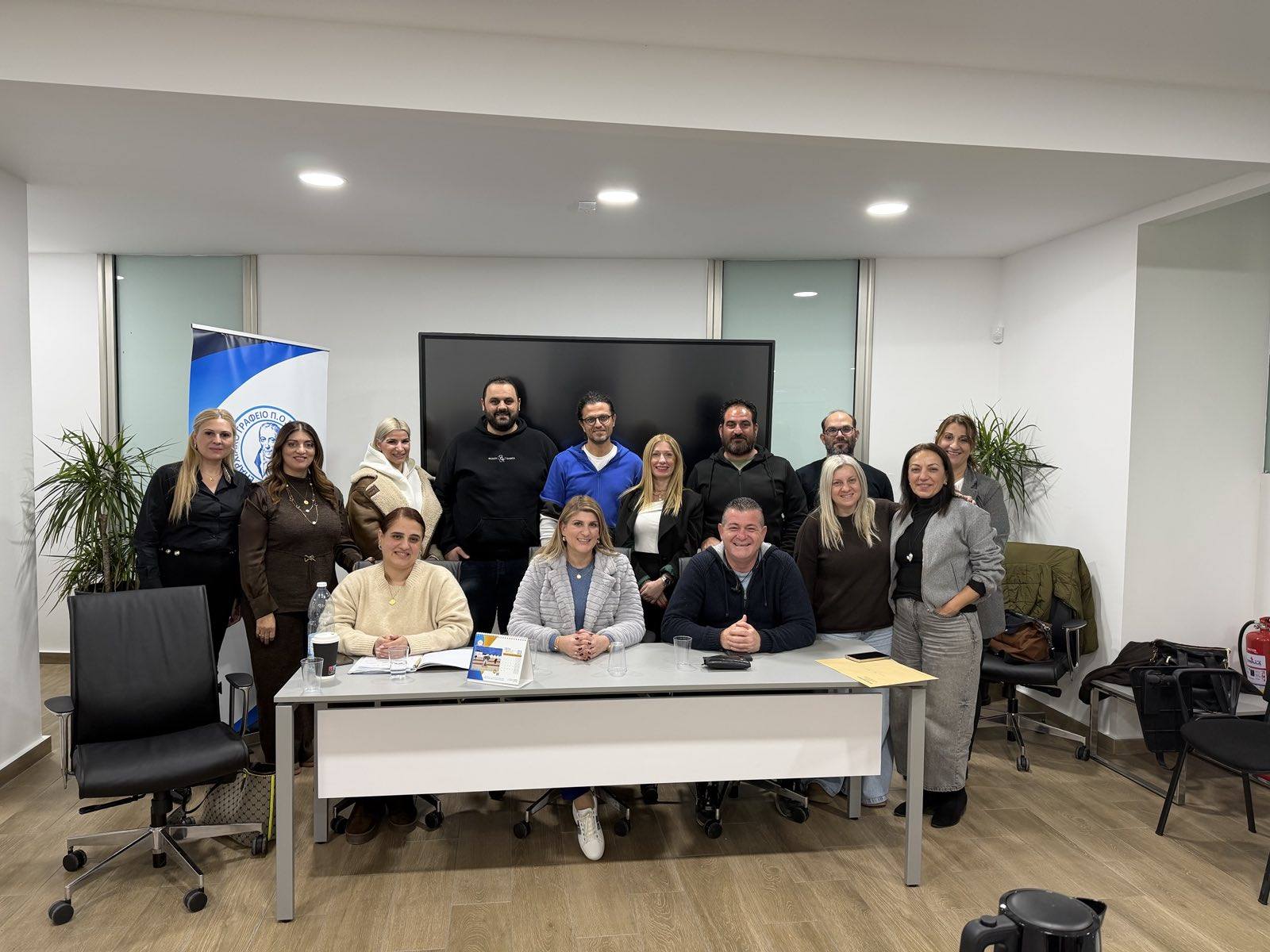 Συνάντηση μεταξύ της Ομοσπονδίας Δημοτικής Εκπαίδευσης Λάρνακας και της ΠΟΕΔ Λάρνακας  (φώτο)