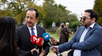 Πρόεδρος Δημοκρατίας – Εθνικό μνημόσυνο ήρωα Παντελή Κατελάρη