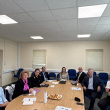 Ο Υπουργός Δικαιοσύνης συναντήθηκε με αξιωματούχους Βρετανικών Βάσεων στη Δεκέλεια