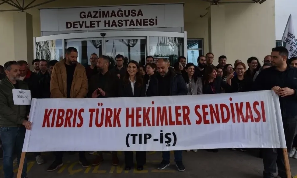 Σε 24ωρη απεργία οι γιατροί στα κατεχόμενα – Διαμαρτύρονται για τις συνθήκες εργασίας