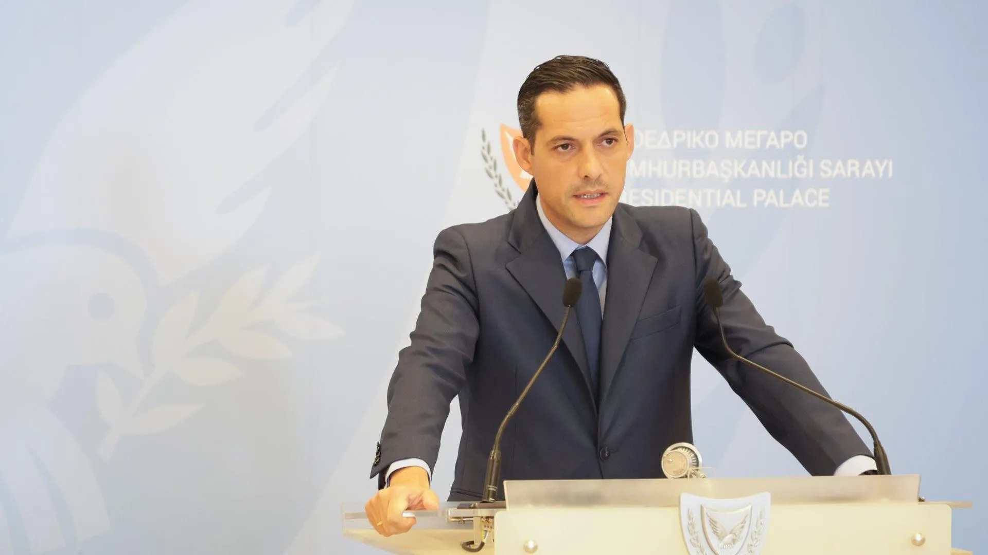 Λετυμπιώτης: Η Κυβέρνηση αξιολογεί την πρόσκληση Τραμπ για τη Γάζα