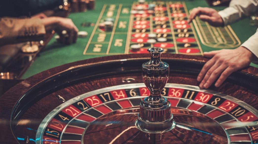 &Alpha;&pi;ό &Iota;&sigma;&rho;&alpha;ή&lambda;, &Kappa;ύ&pi;&rho;&omicron; &kappa;&alpha;&iota; &Eta;&nu;&omega;&mu;έ&nu;&omicron; &Beta;&alpha;&sigma;ί&lambda;&epsilon;&iota;&omicron; &omicron;&iota; &pi;&epsilon;&rho;&iota;&sigma;&sigma;ό&tau;&epsilon;&rho;&omicron;&iota; &pi;&alpha;ί&kappa;&tau;&epsilon;&sigmaf; &sigma;&tau;&alpha; &kappa;&alpha;&zeta;ί&nu;&omicron;