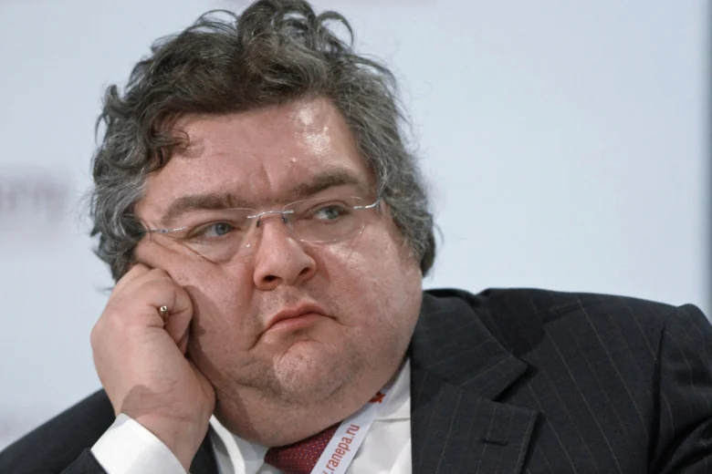 Δέσμευση βίλας σε Κύπρο του πρώην επικεφαλής της Ρωσικής Τράπεζας Otkritie